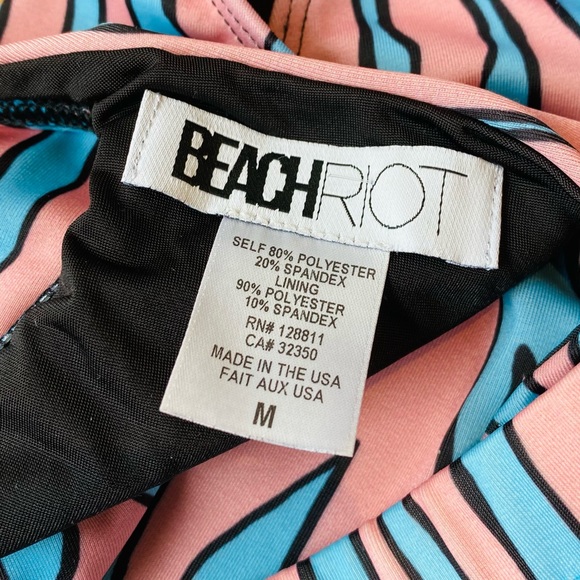 2/$30 Beach Riot bikini top - Picture 2 of 2